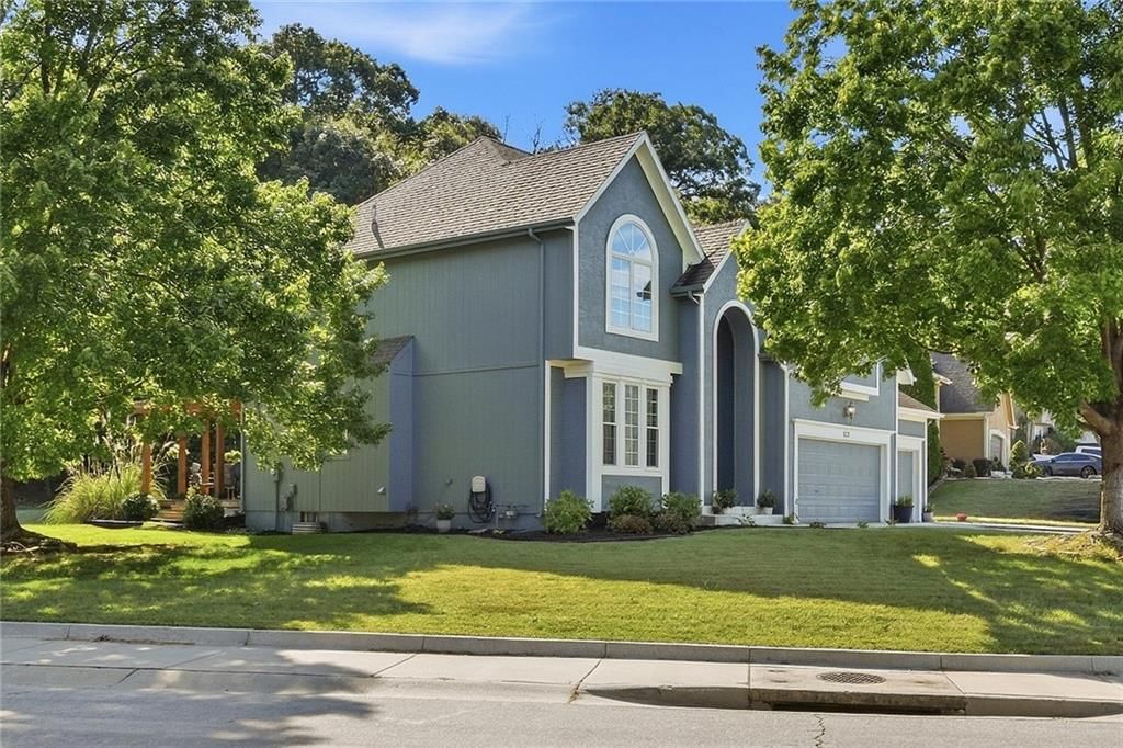 533 NE EMERALD Drive — photo 49