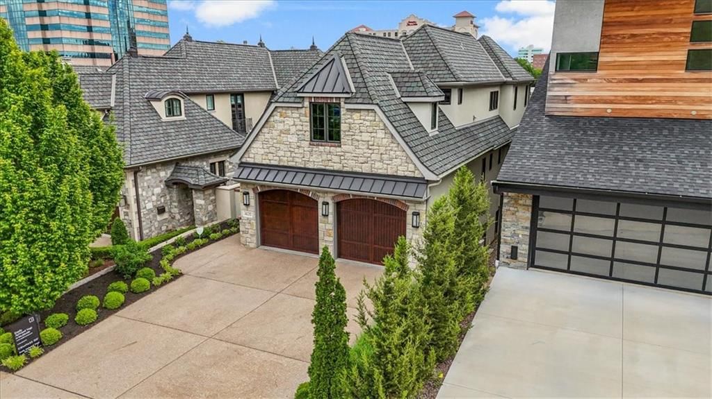 4635 Jarboe Street — photo 36