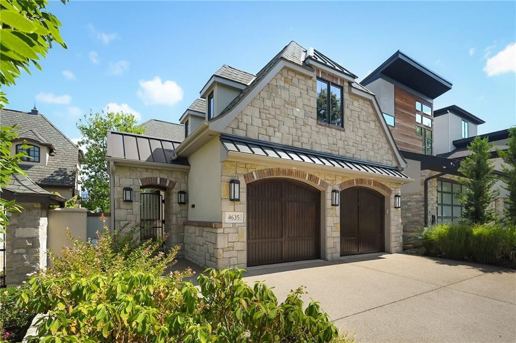 Photo 1 of 47 - 4635 Jarboe Street, Kansas City, MO 64112