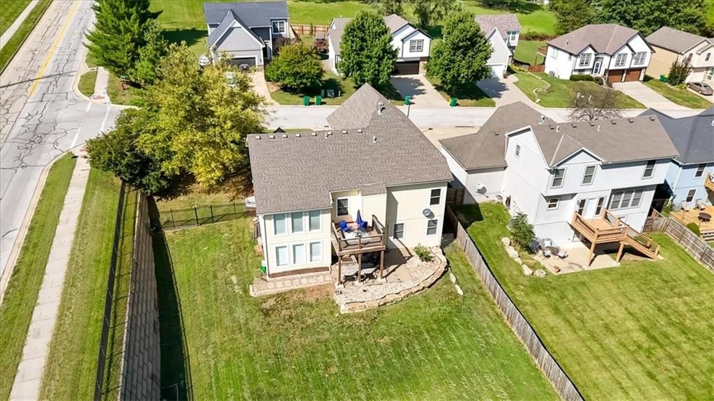 11461 Parkview Avenue — photo 4