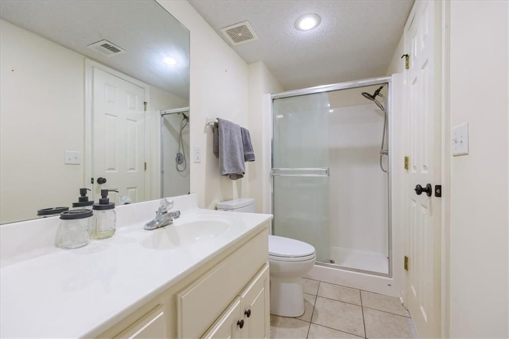 11461 Parkview Avenue — photo 23