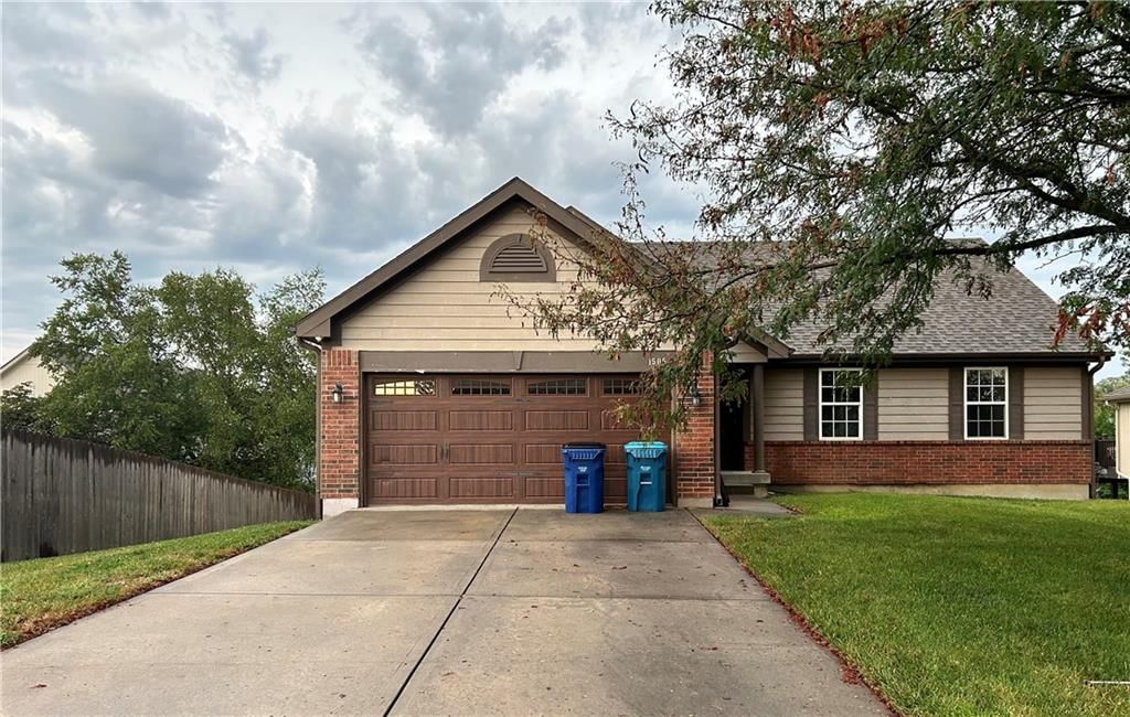 1505 Ashton Drive, Liberty, MO