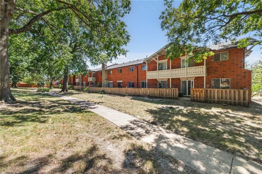 Photo 45 of 55 - 9591 Outlook Drive, Overland Park, KS 66207