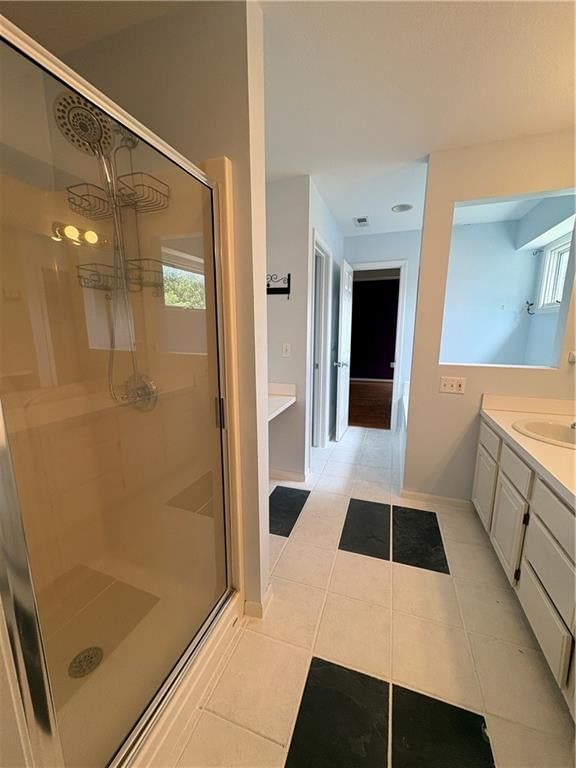 2810 Gill Avenue — photo 34