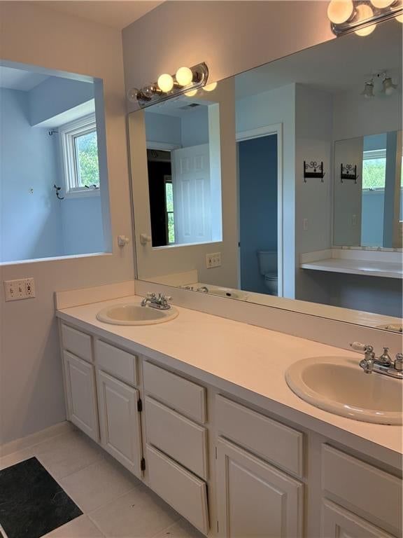 2810 Gill Avenue — photo 38
