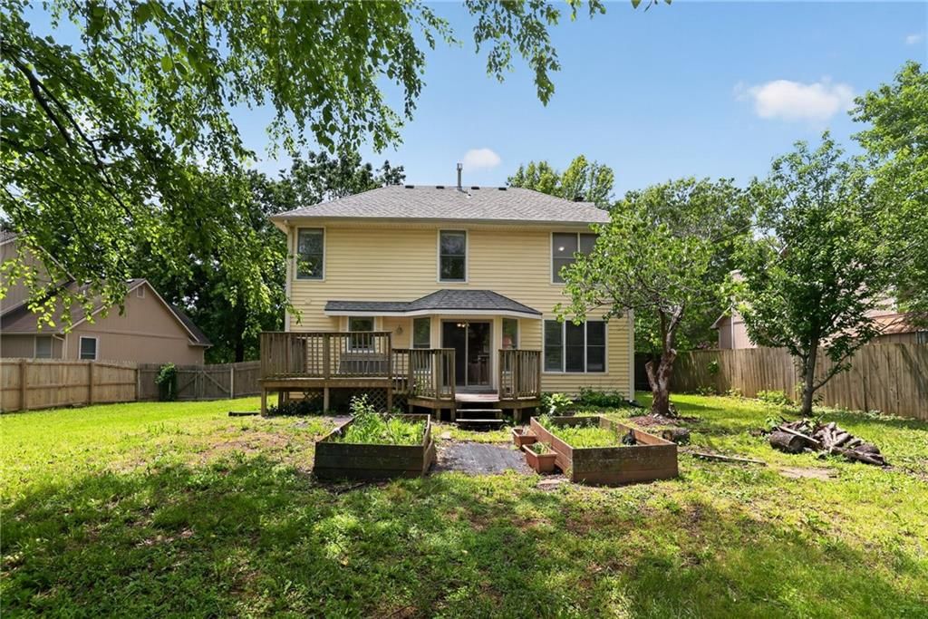 2810 Gill Avenue — photo 54