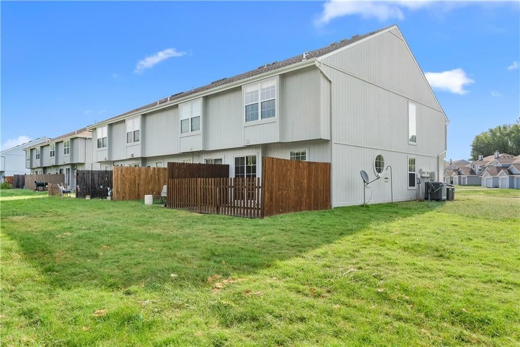 5776 NW Plantation Circle — photo 4