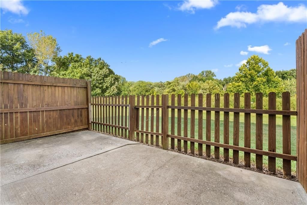 5776 NW Plantation Circle — photo 5