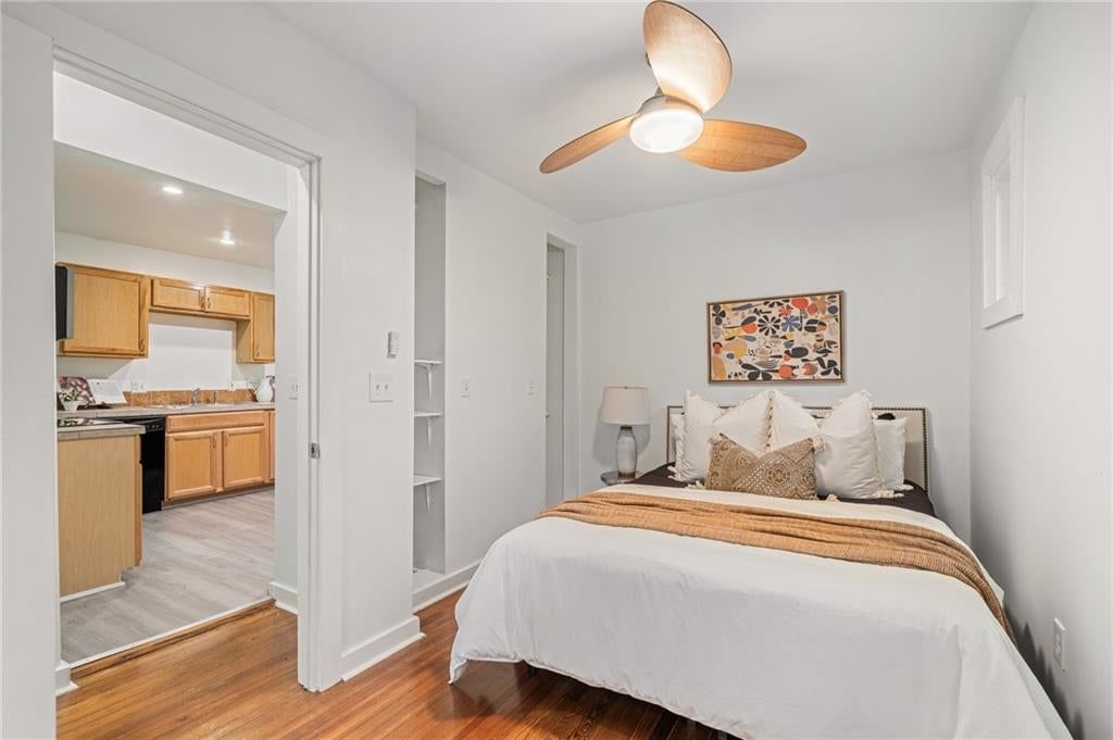 1406 W 45th Street — photo 20