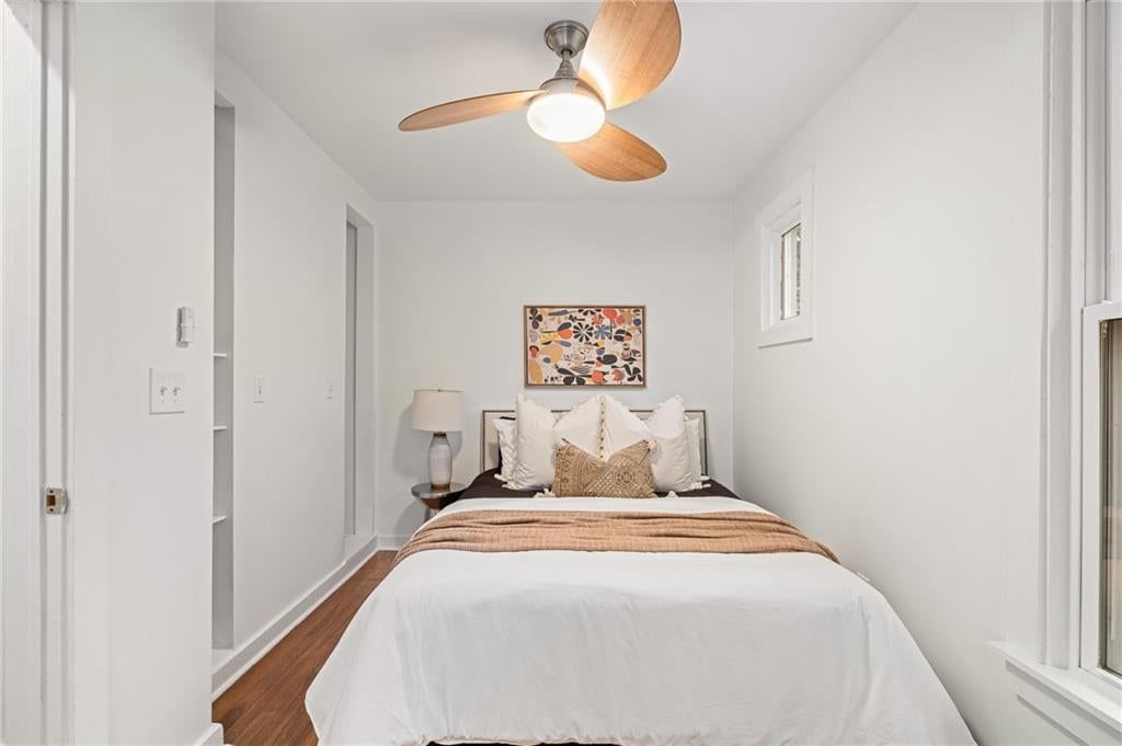 1406 W 45th Street — photo 21