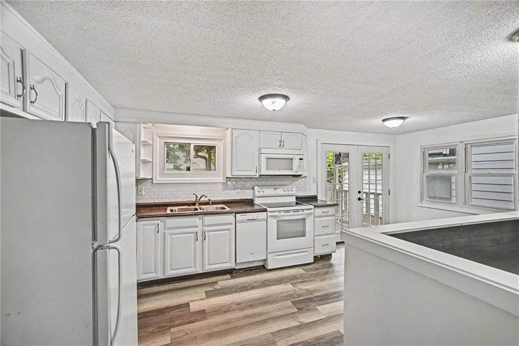 2609 Faraon Street — photo 8