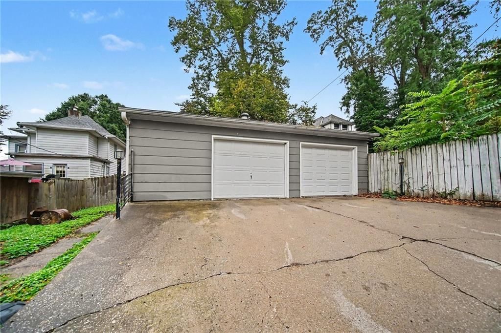 2609 Faraon Street — photo 16