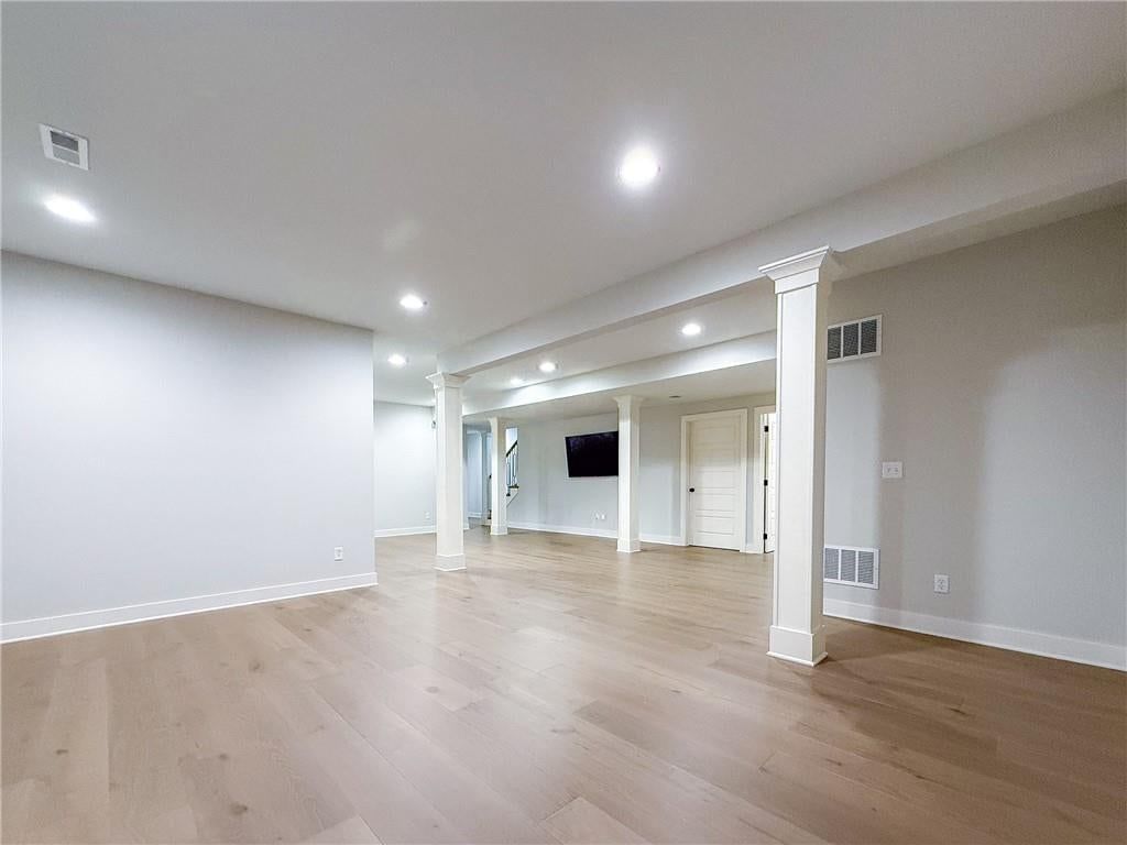 1710 E 127th Terrace — photo 31