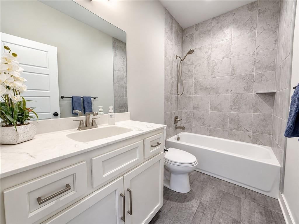 1710 E 127th Terrace — photo 41