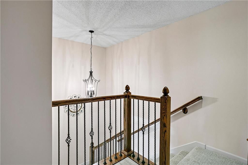Photo 26 of 33 - 16067 S BROOKFIELD Street, Olathe, KS 66062