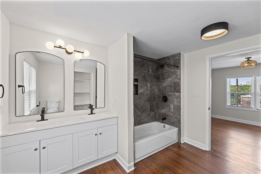 Photo 14 of 24 - 11 S Tremont Street, Kansas City, KS 66101