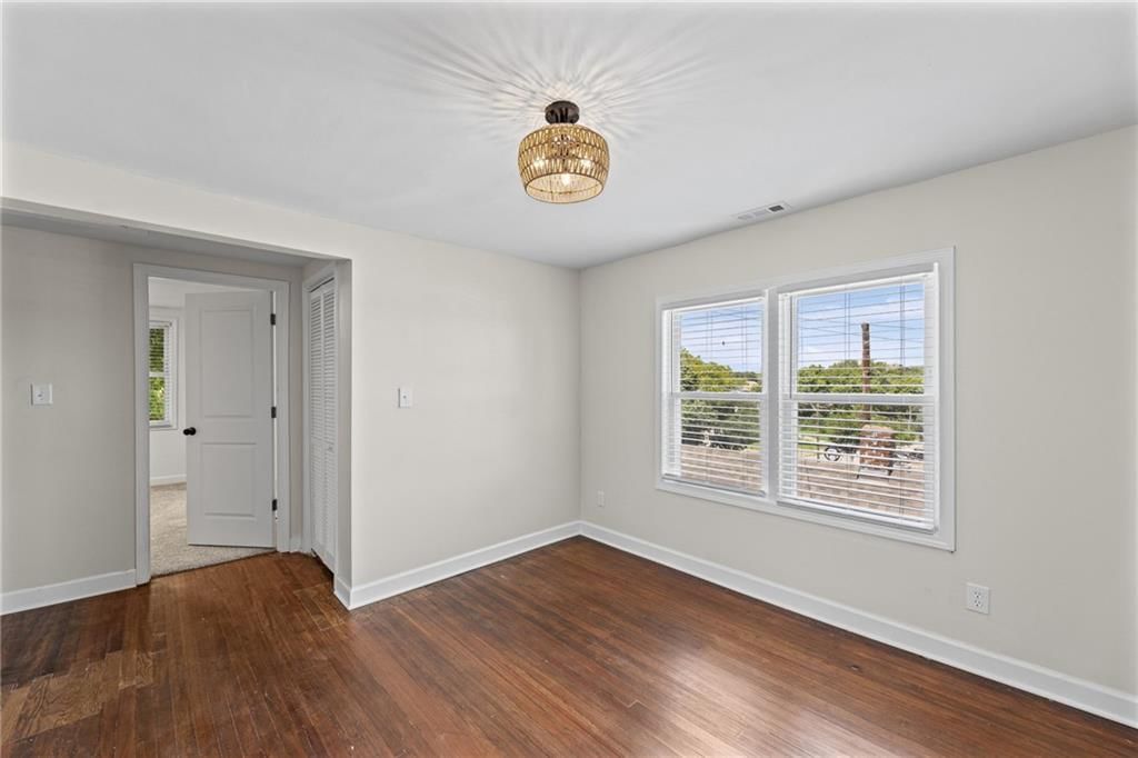Photo 16 of 24 - 11 S Tremont Street, Kansas City, KS 66101