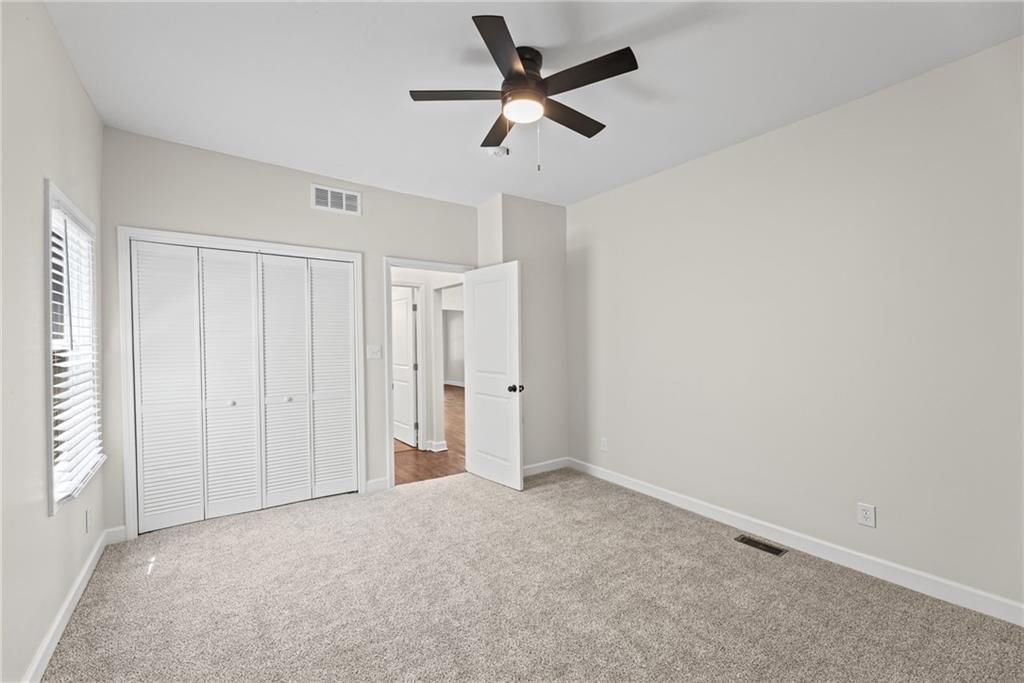 Photo 20 of 24 - 11 S Tremont Street, Kansas City, KS 66101