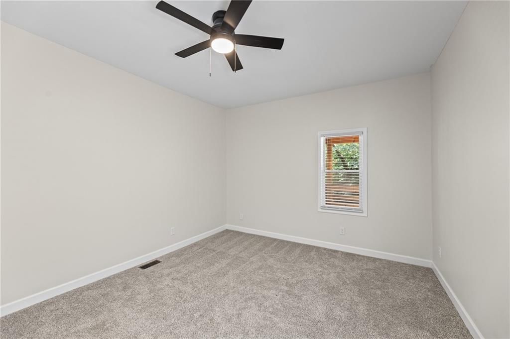 Photo 21 of 24 - 11 S Tremont Street, Kansas City, KS 66101