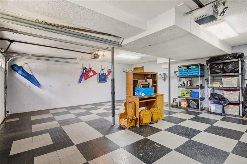 748 S Peculiar Drive — photo 32