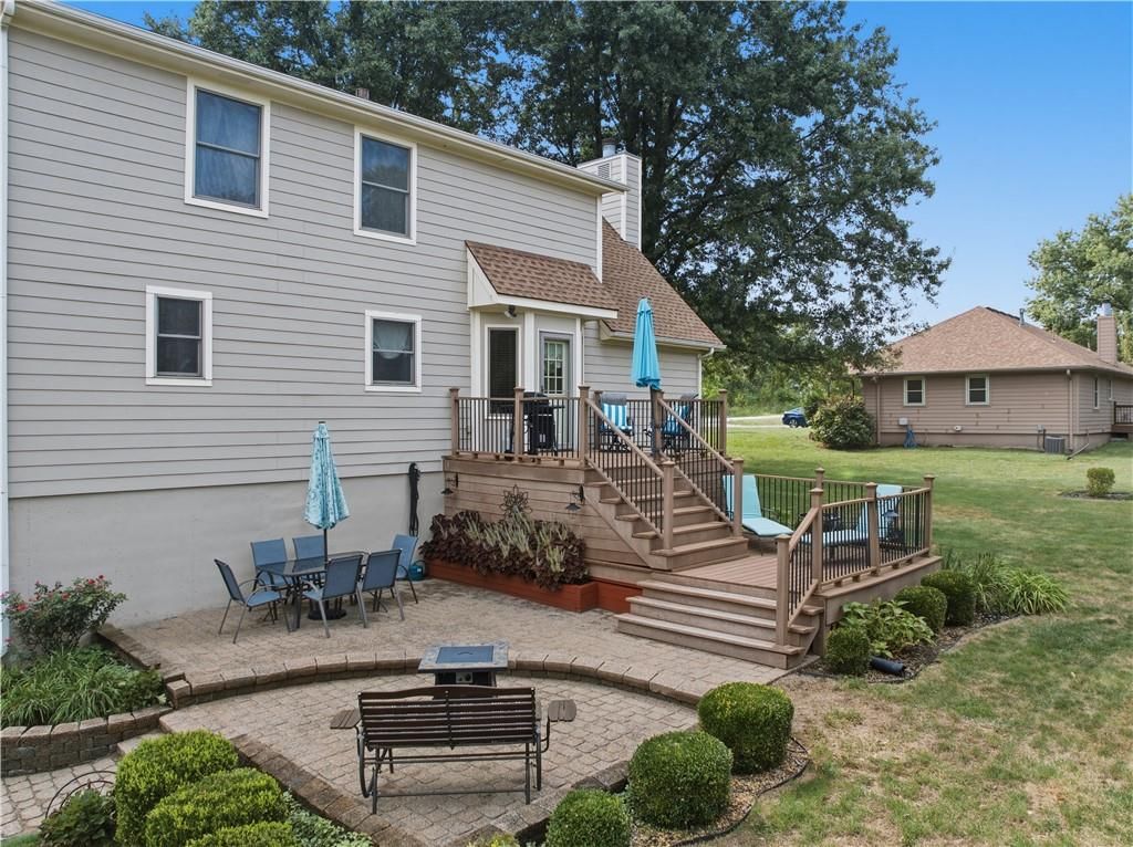 748 S Peculiar Drive — photo 36
