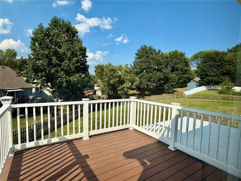 7608 NE 56th Street — photo 11