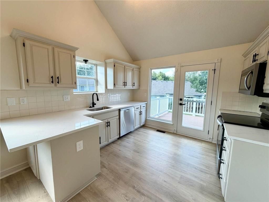 7608 NE 56th Street — photo 35