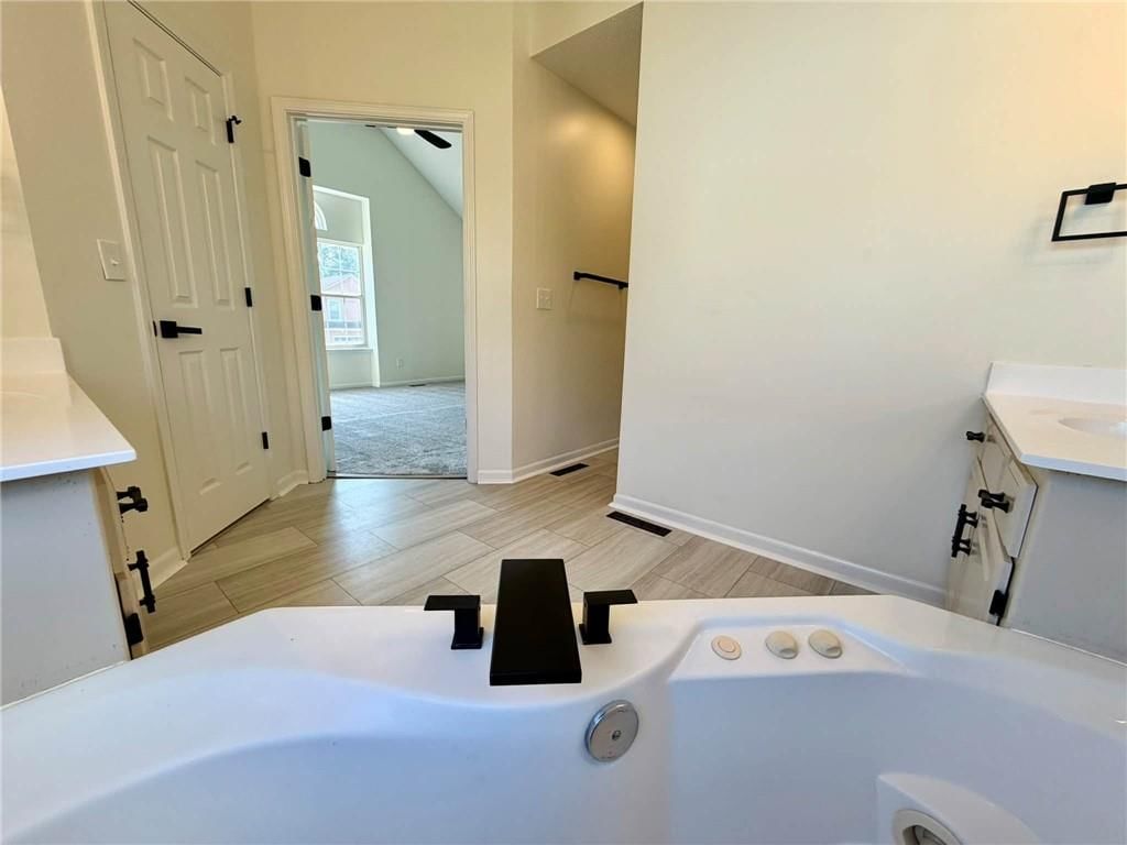 7608 NE 56th Street — photo 58