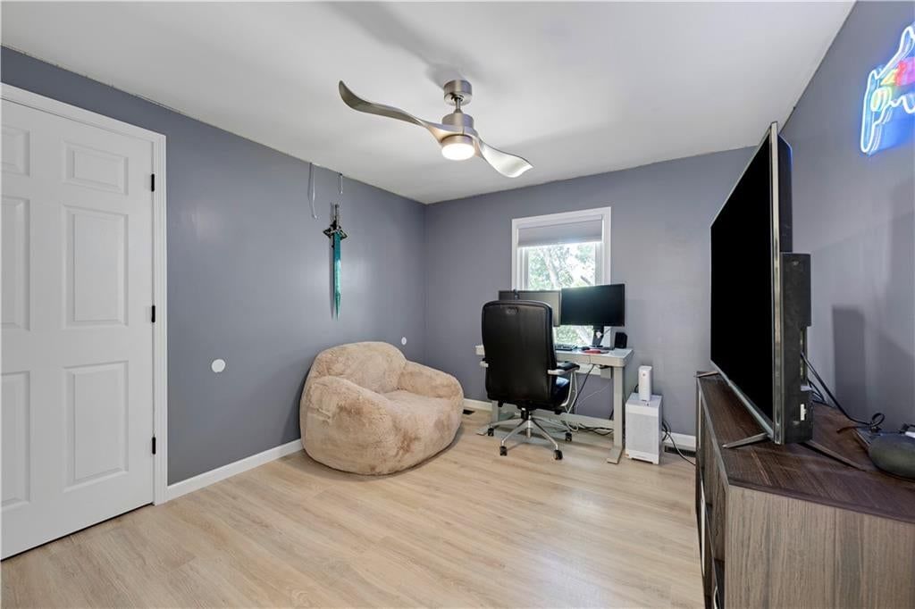 7910 Rene Street — photo 23