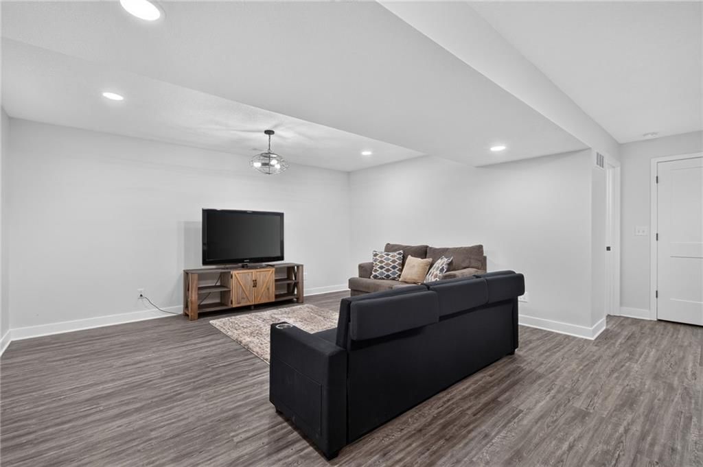 281 SW 131st Highway — photo 33