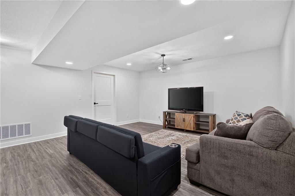 281 SW 131st Highway — photo 34