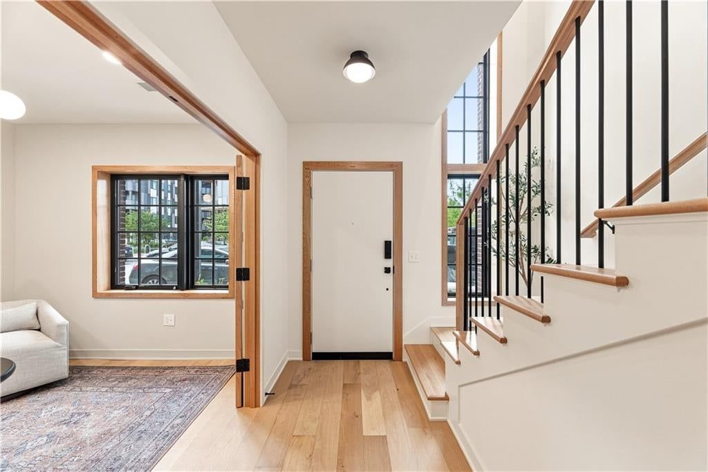 1907 Locust Street — photo 3