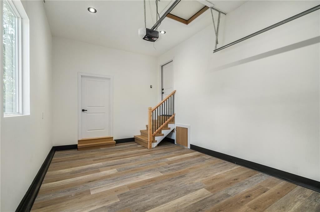 Photo 34 of 47 - 3739 Meadow Lane, Kansas City, MO 64137