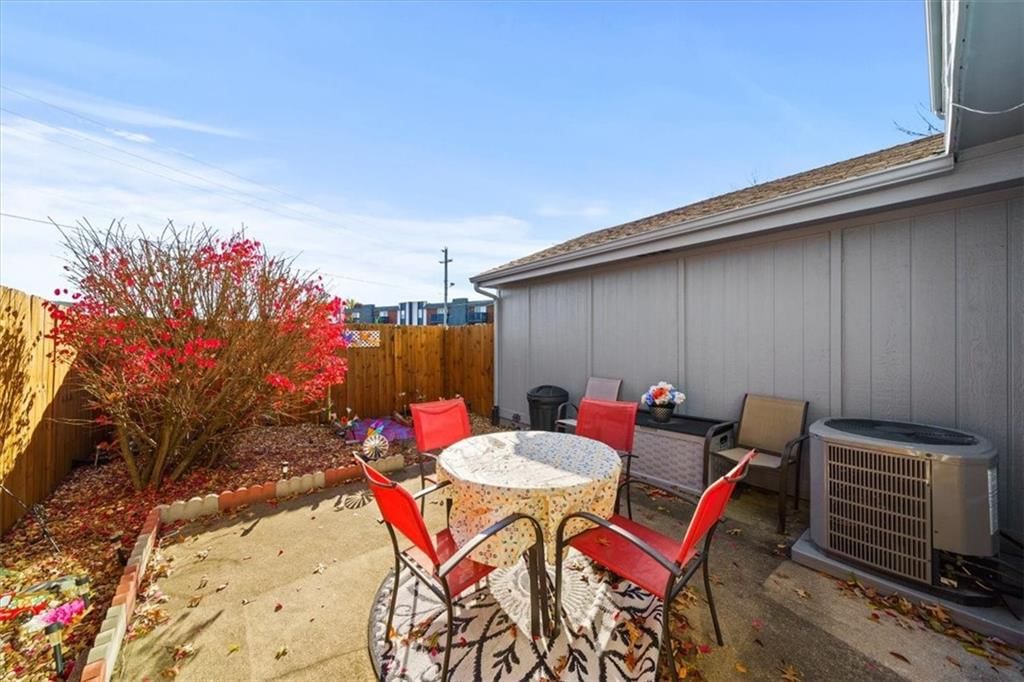 2611 S Peck Court — photo 9