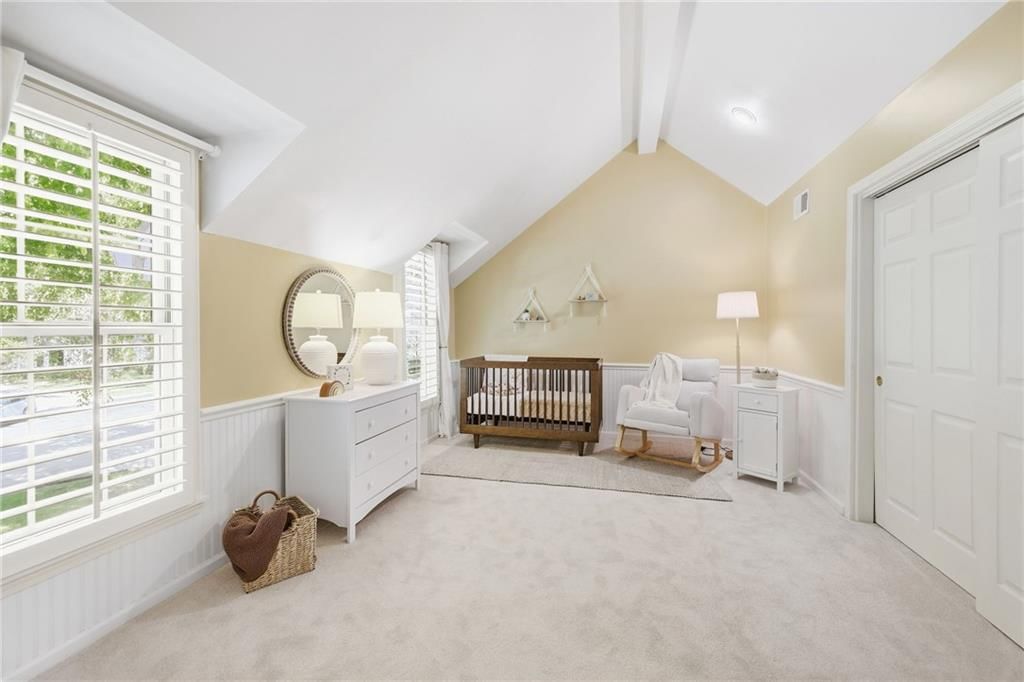 Photo 53 of 84 - 4001 W 101st Terrace, Overland Park, KS 66207