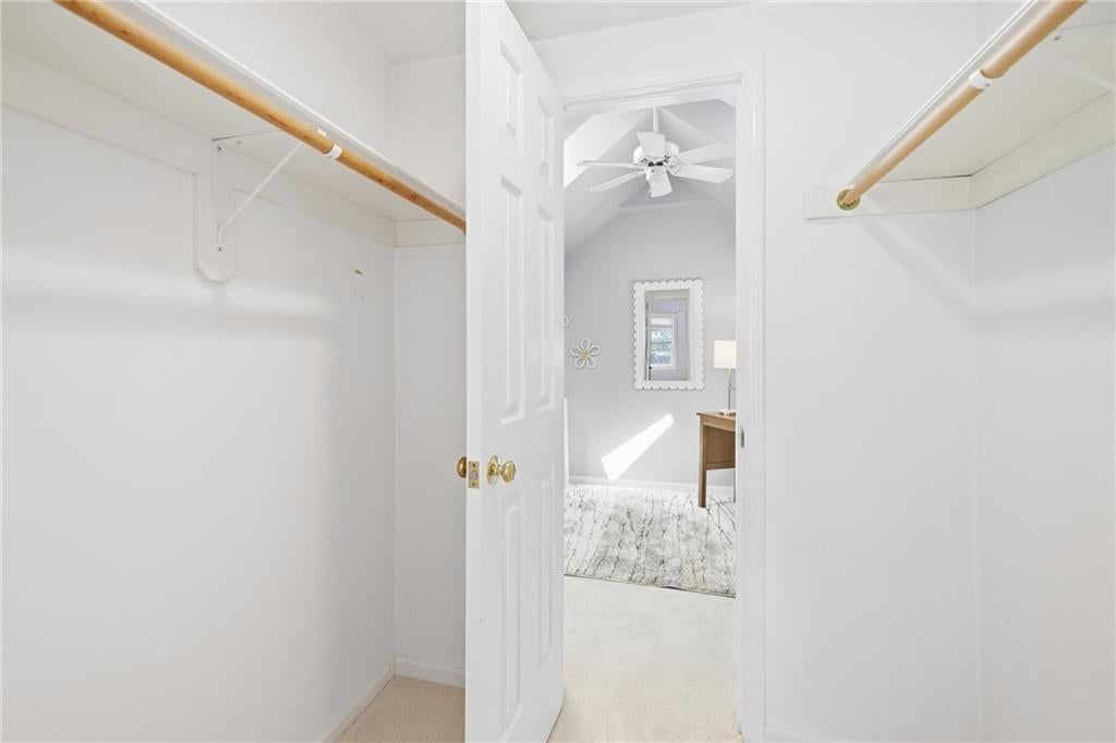 Photo 58 of 84 - 4001 W 101st Terrace, Overland Park, KS 66207