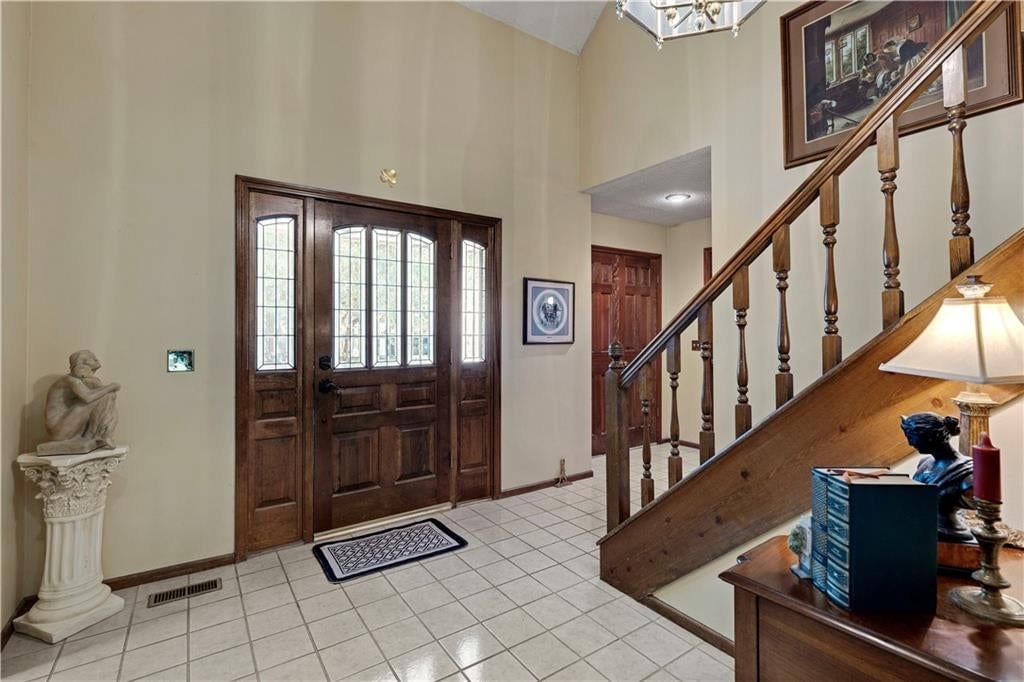 8017 W 115th Terrace — photo 9
