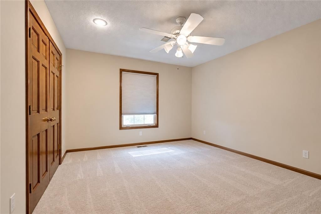 8017 W 115th Terrace — photo 41