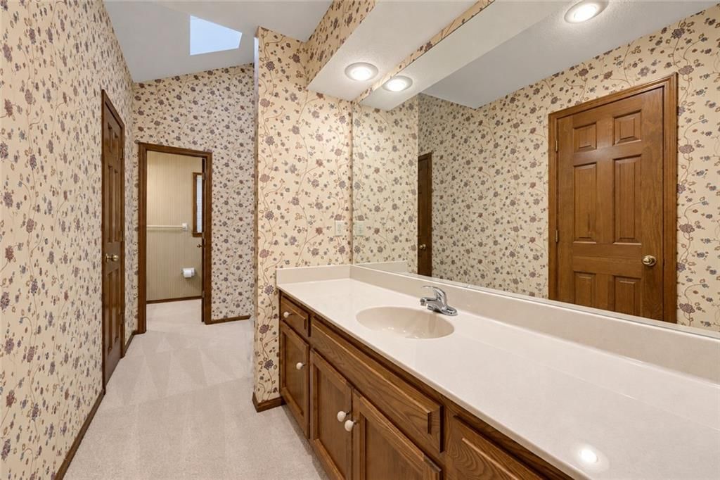 8017 W 115th Terrace — photo 45