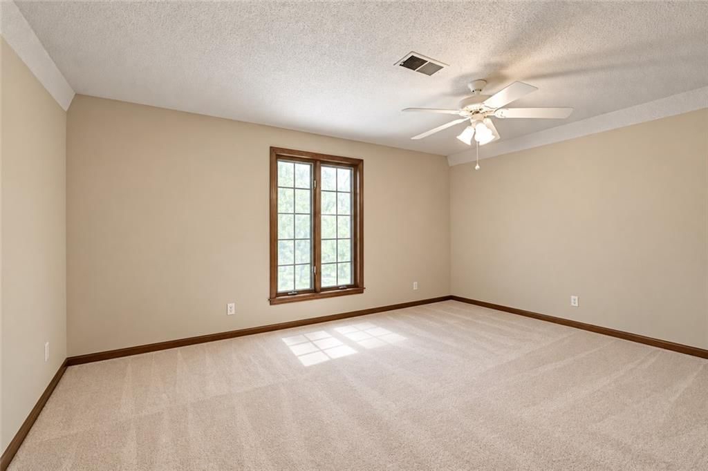 8017 W 115th Terrace — photo 50