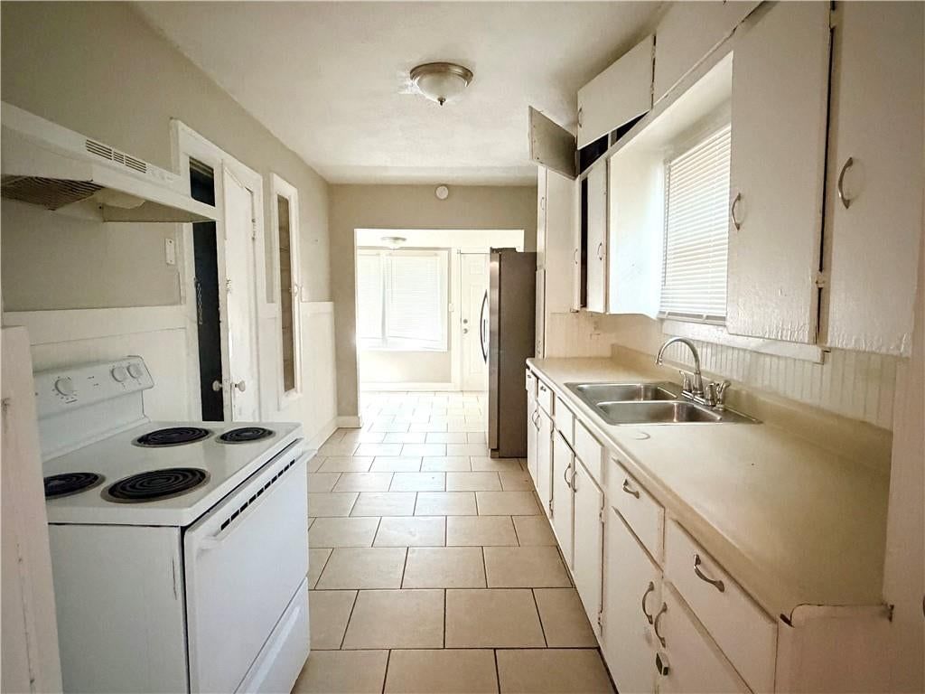 5233 HIGHLAND Avenue — photo 9