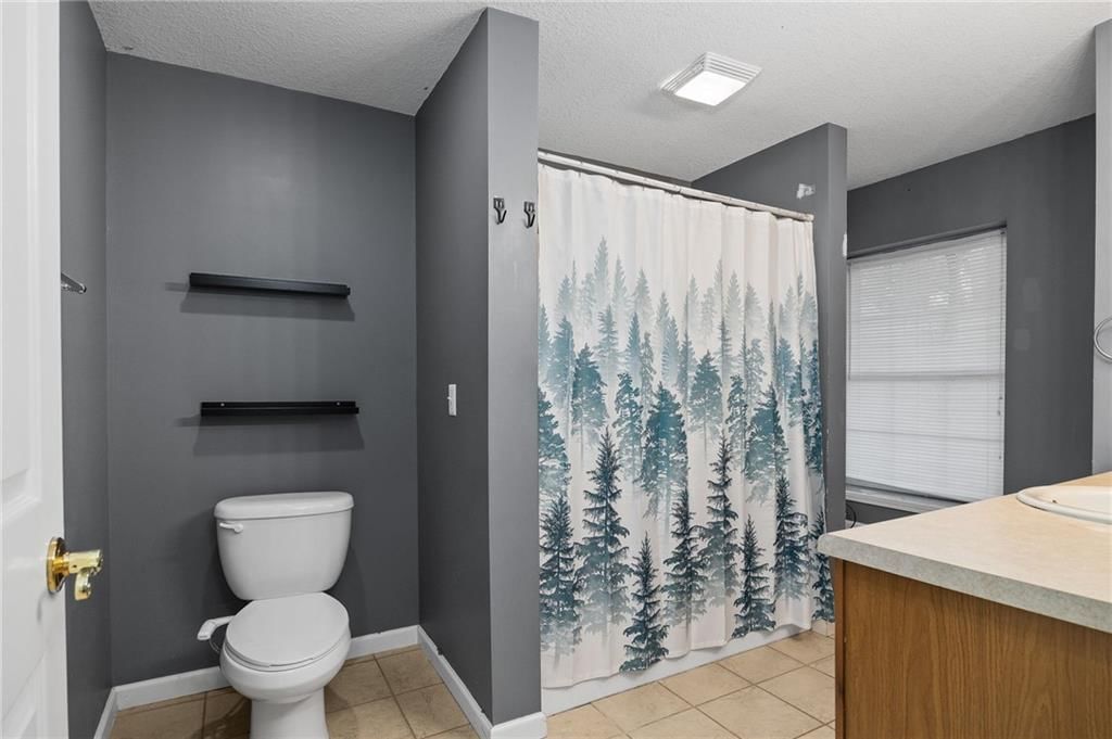 3325 Locust Street — photo 12