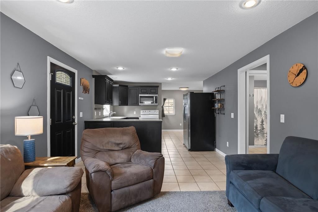 3325 Locust Street — photo 28