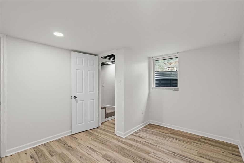 2022 S Hardy Ave — photo 21
