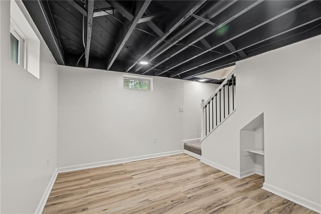 2022 S Hardy Ave — photo 22