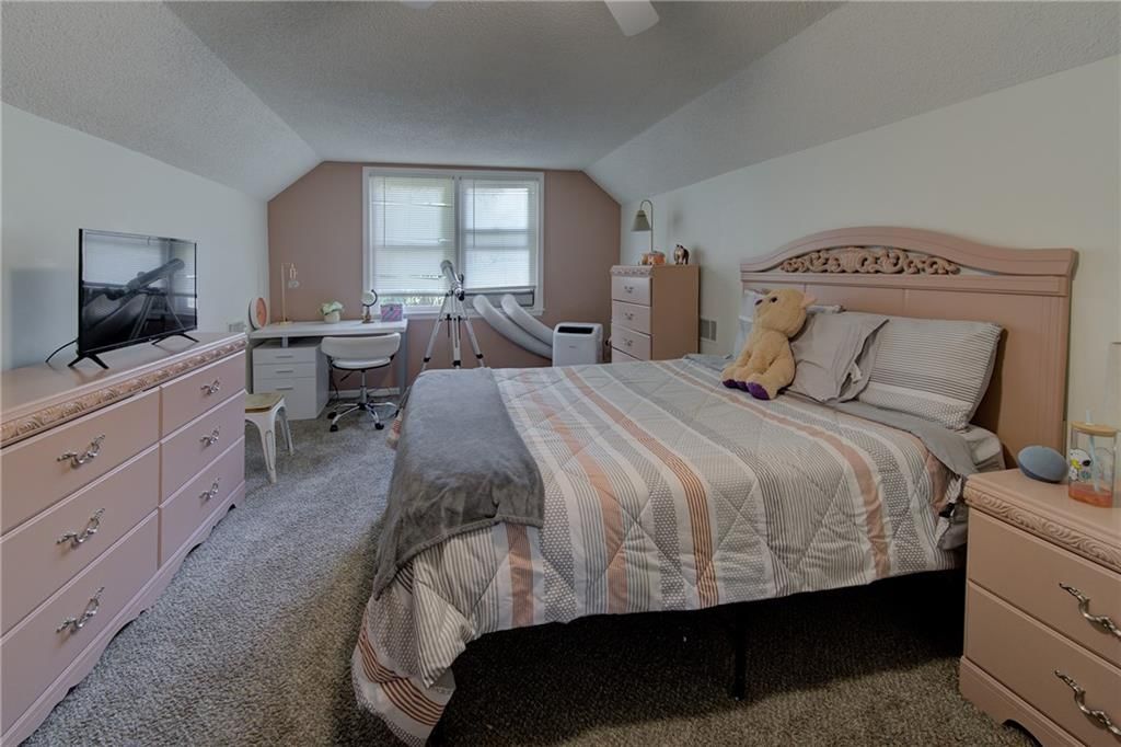 9127 W 91st Terrace — photo 33