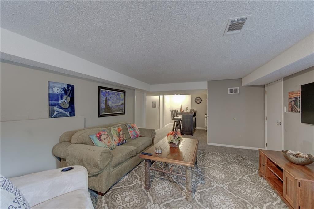 9127 W 91st Terrace — photo 39