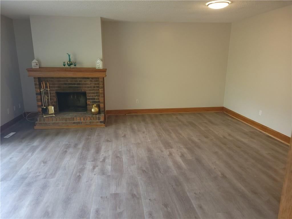 10933 Gillette Street — photo 5