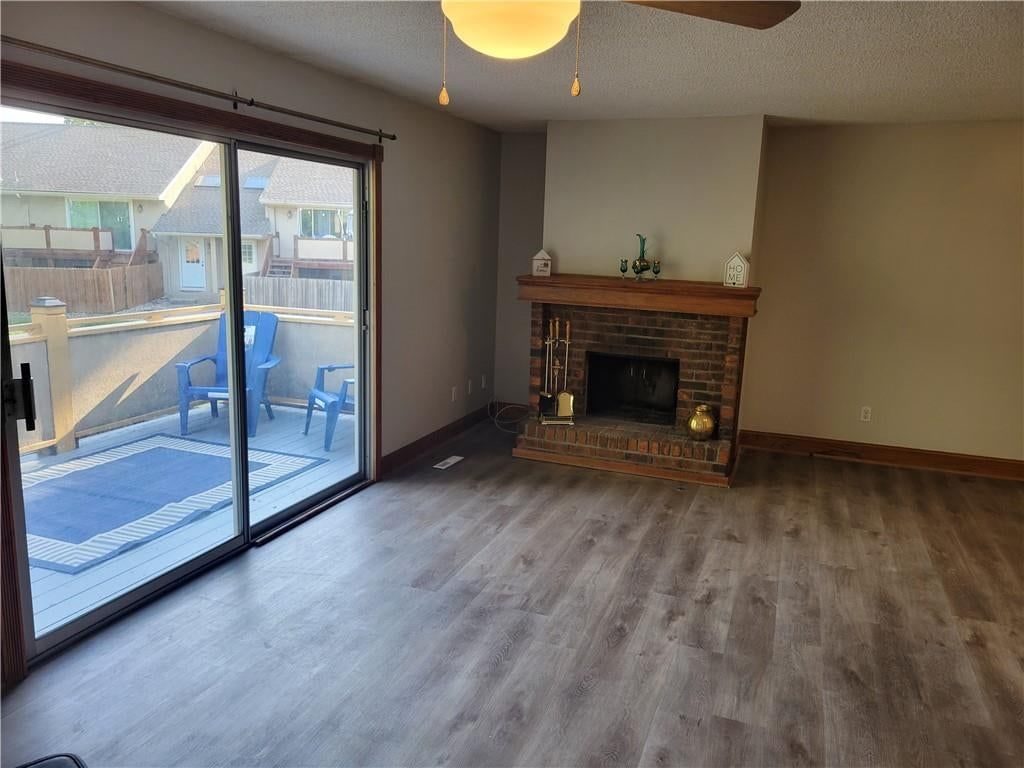10933 Gillette Street — photo 6