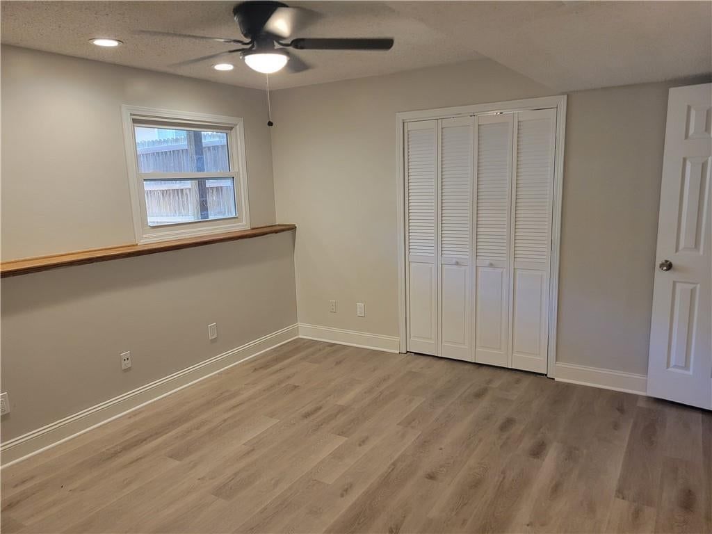 10933 Gillette Street — photo 10